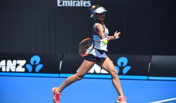 库里在场上 库里在场上