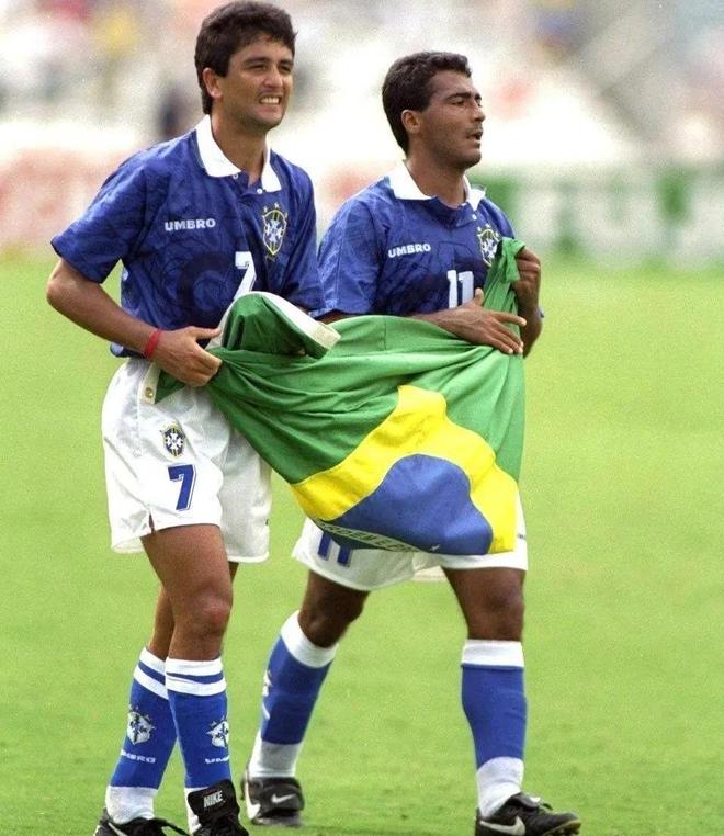 斜线撕开空 斜线撕开空