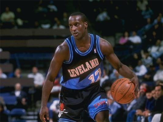 2与三后卫 2与三后卫